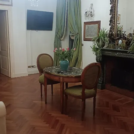 Terrace Of The Aureli Apartamento *