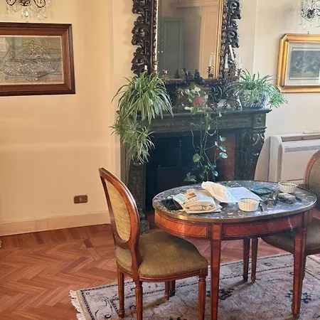 Terrace Of The Aureli * Roma