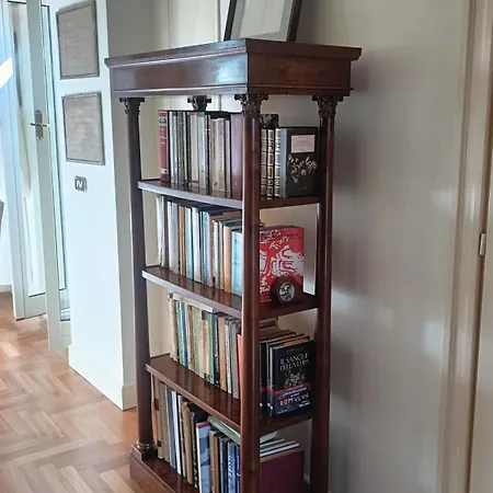 Terrace Of The Aureli Roma